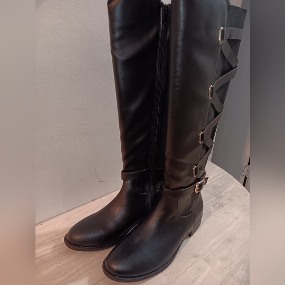 THALIA SODI Womens Black Criss-Cross Straps At Back Buckle Accent Stretch Round - Picture 5 of 9